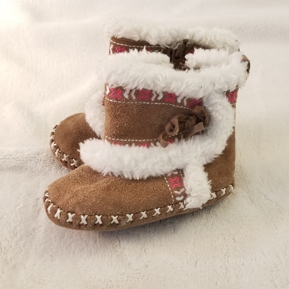 Baby infant Boots Size 6-12 months